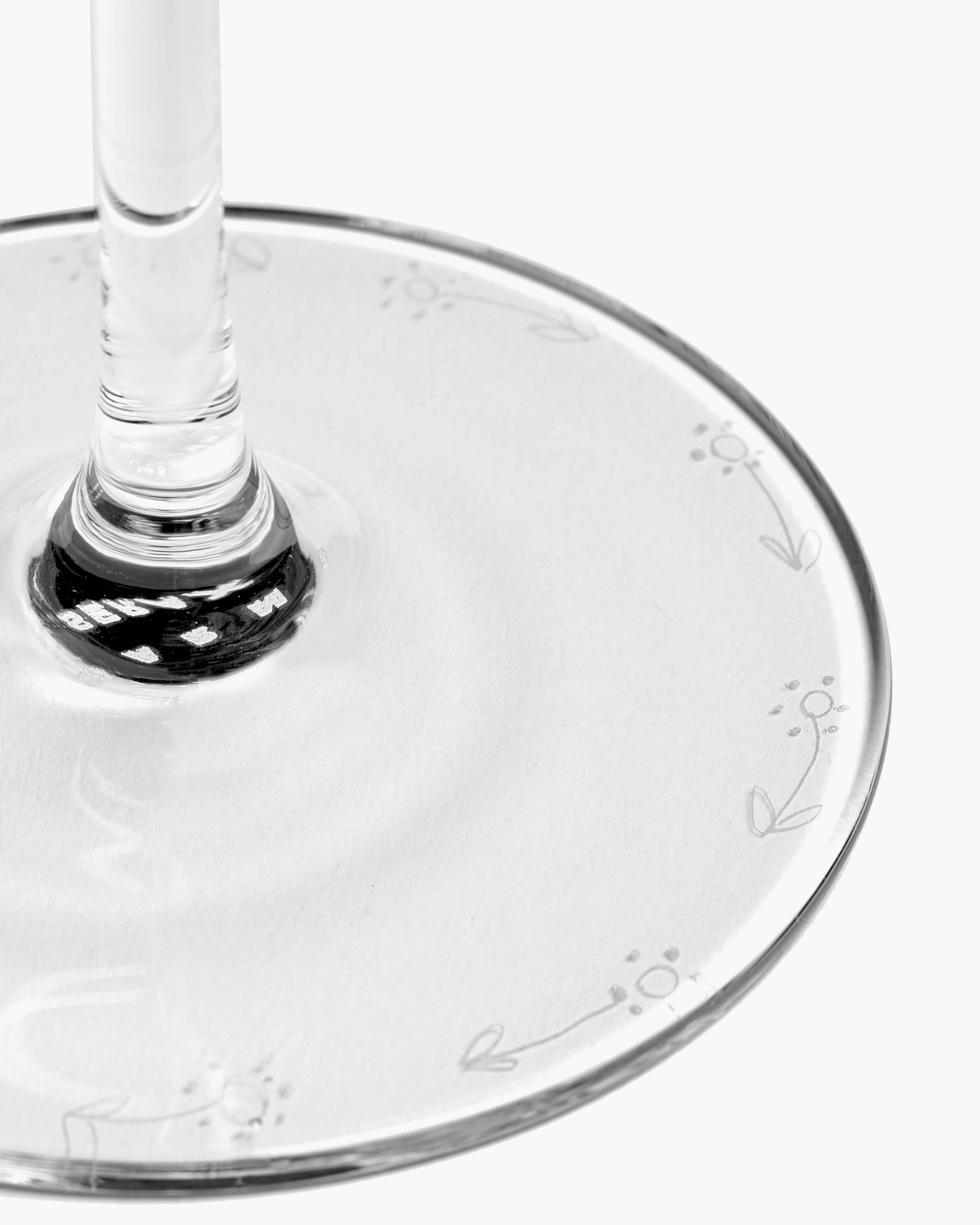 Midnight Flowers Etched Red Wine Glass