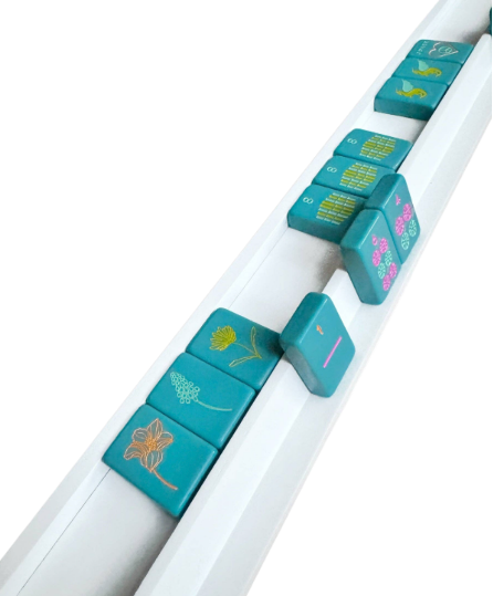 Mahjong Racks & Pushers (Set of 4): White